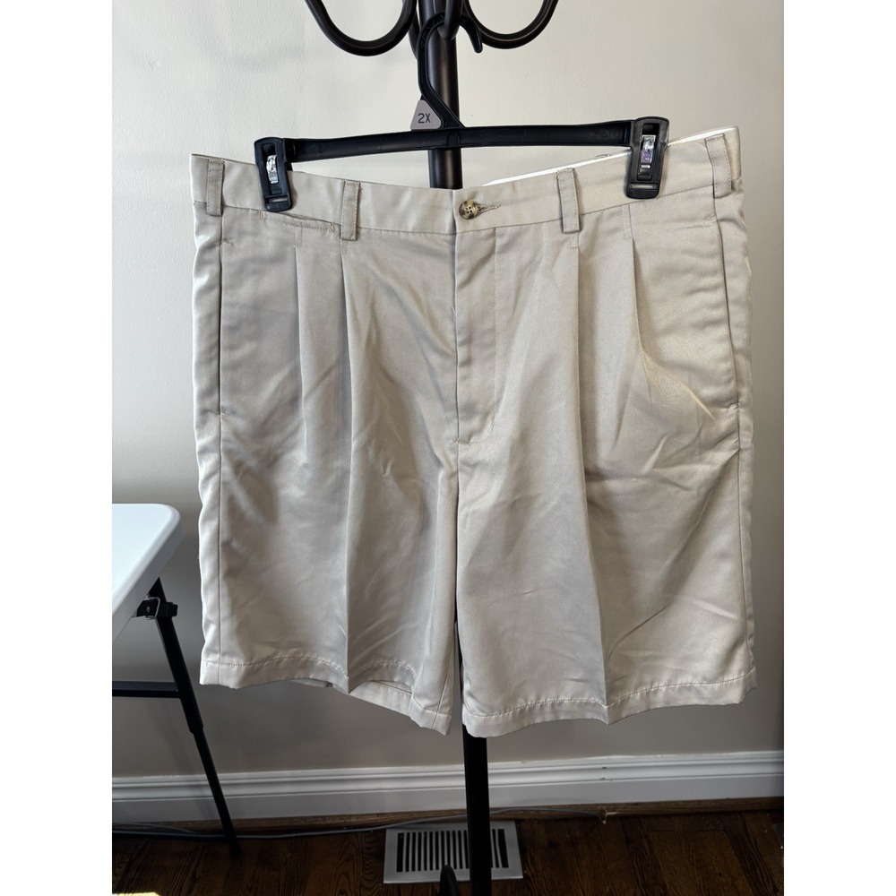 GRAND SLAM MENS‎ 100% POLYESTER PLEATED GOLF SHORTS SIZE 38 KHAKI